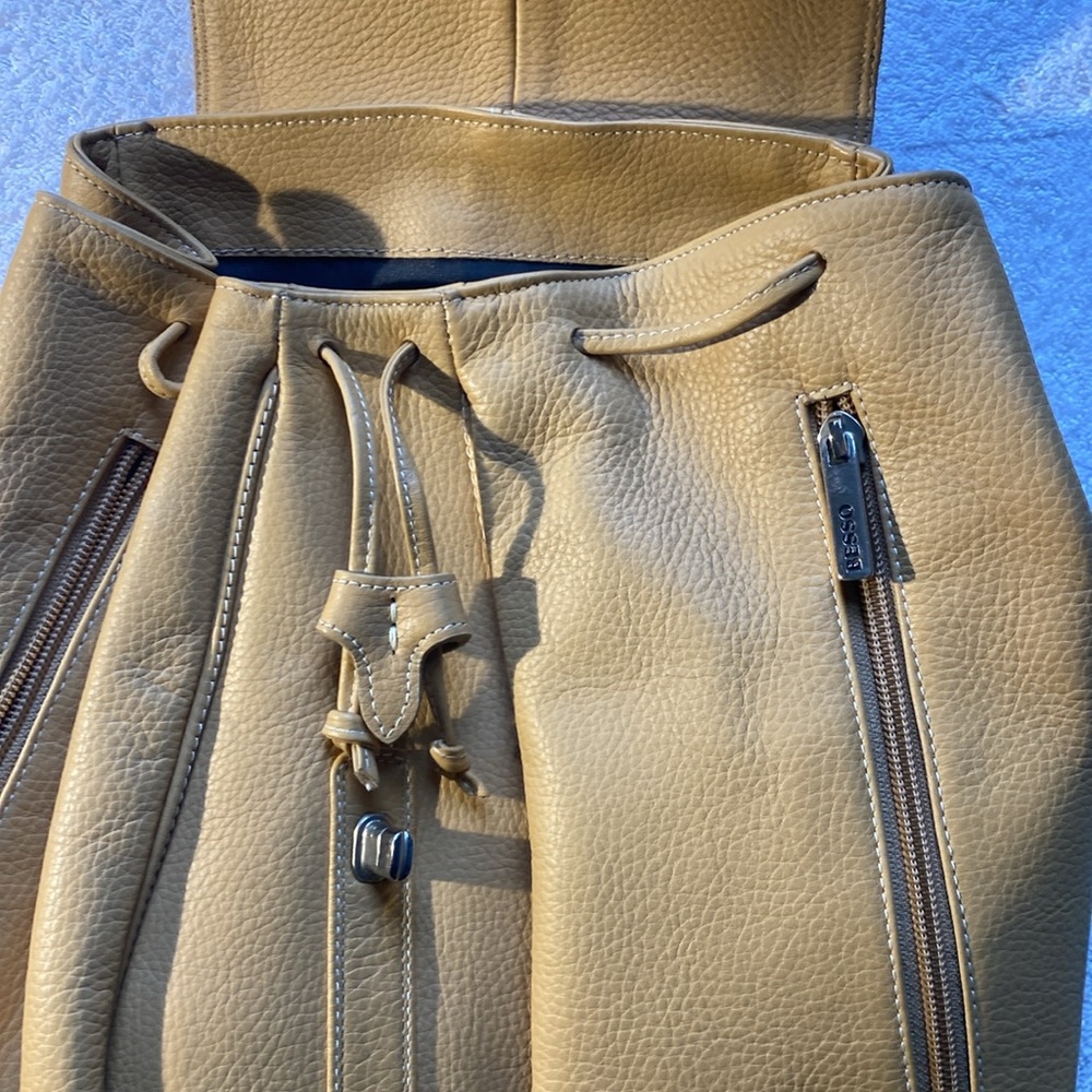 Chic Leather Backpack - image 2